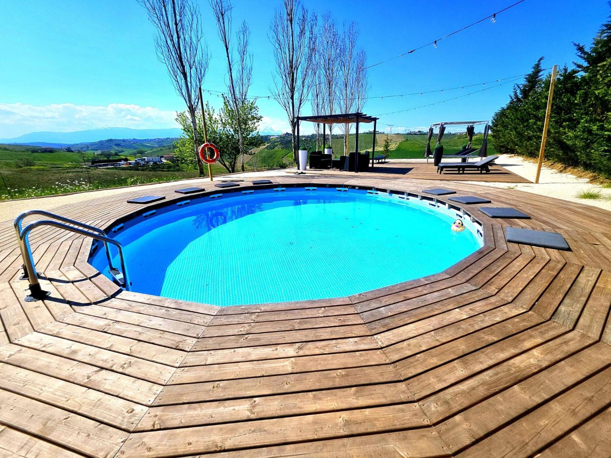 Collalto Con Piscina *